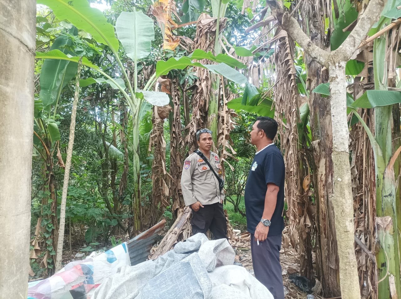 Polsek Batulayar Dorong Warga Sandik Manfaatkan Lahan Kosong untuk Ketahanan Pangan