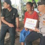 Polsek Sekotong Salurkan Bantuan Nutrisi di Dusun Sayong