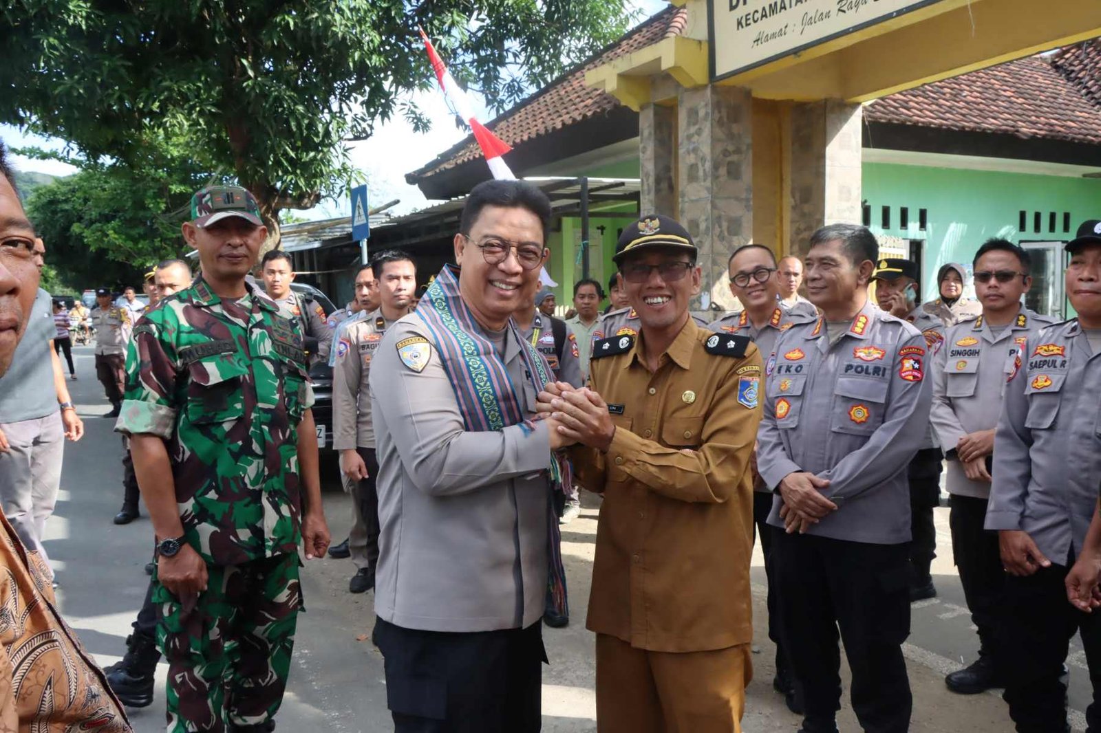 Desa Cendi Manik Masuk Dua Besar Lomba Tiga Pilar Kamtibmas
