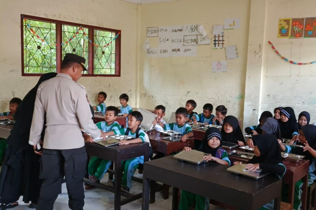 UD Zahwa Catering Dukung Penyaluran Makan Bergizi Gratis di Lombok Barat