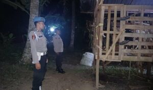 Malam Tak Lagi Sepi, Polisi Lembar Aktif Jaga Kandang Ternak Warga
